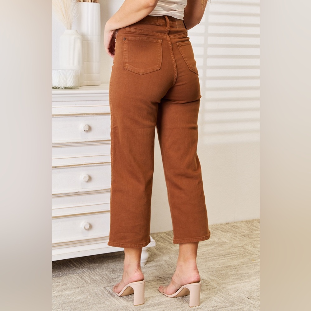 NEW**- SUNDAY CCO Judy Blue Tummy Control Garment Dyed Wide Crop OFFERS WELCOME - Picture 2 of 8